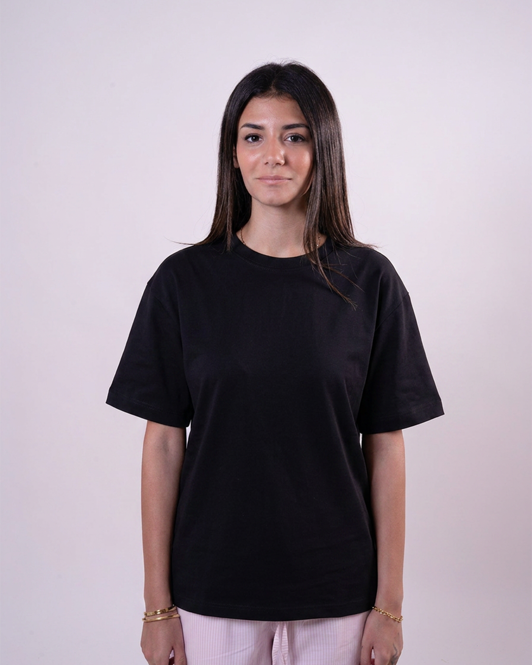 Black Basic Medium-Weight T-Shirt - Women