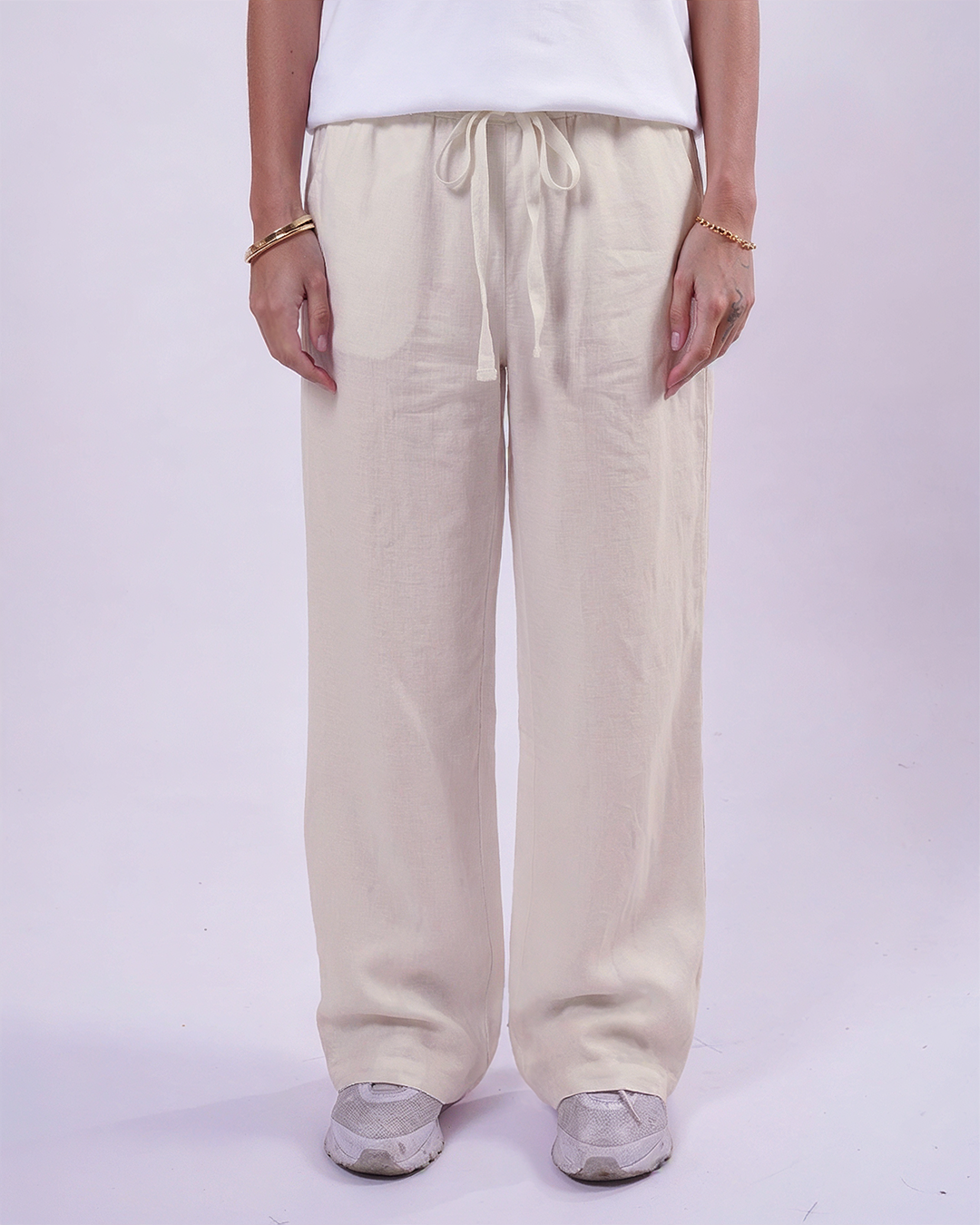 Off-White Linen Relaxed-Fit Trousers - Women